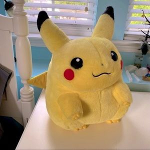 Pokémon Pikachu cute XL 15” plush toy